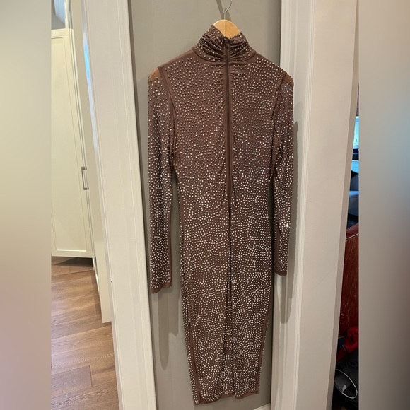 Brown sequence midi dress - size M - Picture 2 of 3